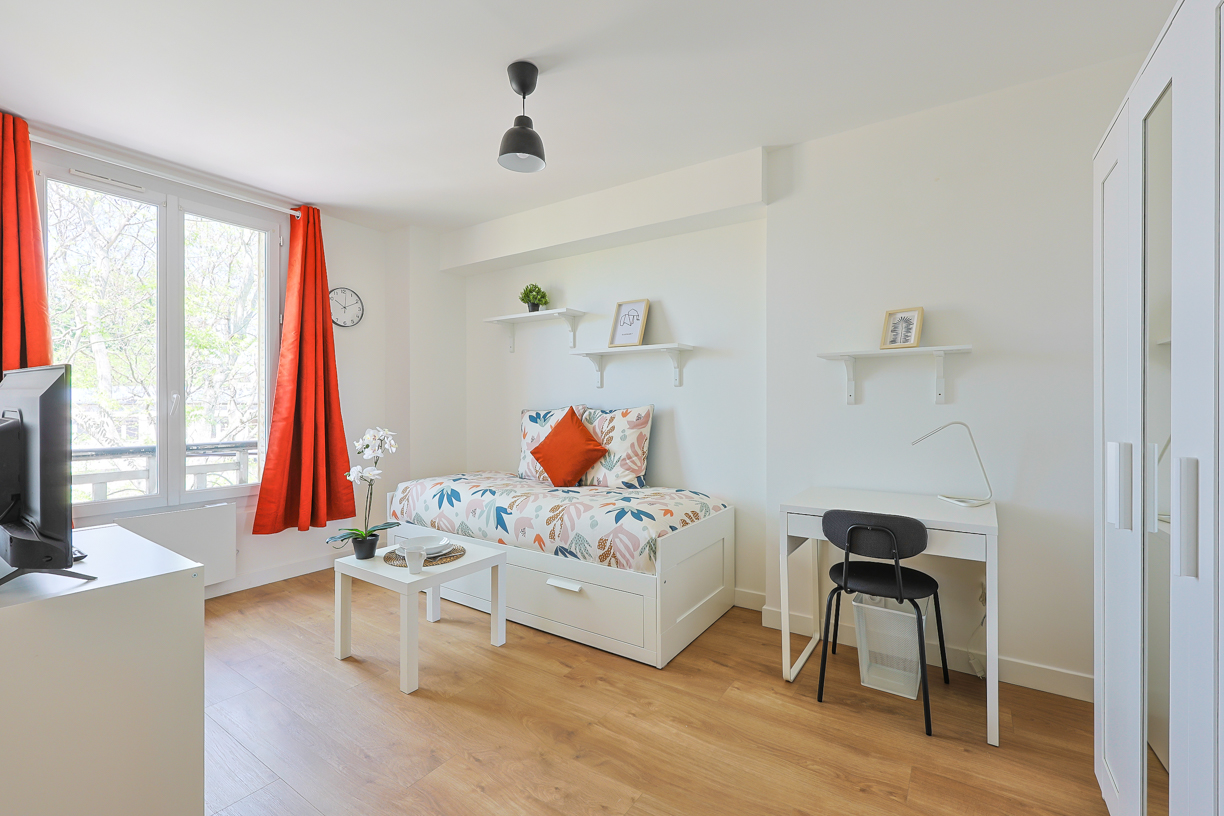 106 AV JEAN JAURES EPINAY-59
