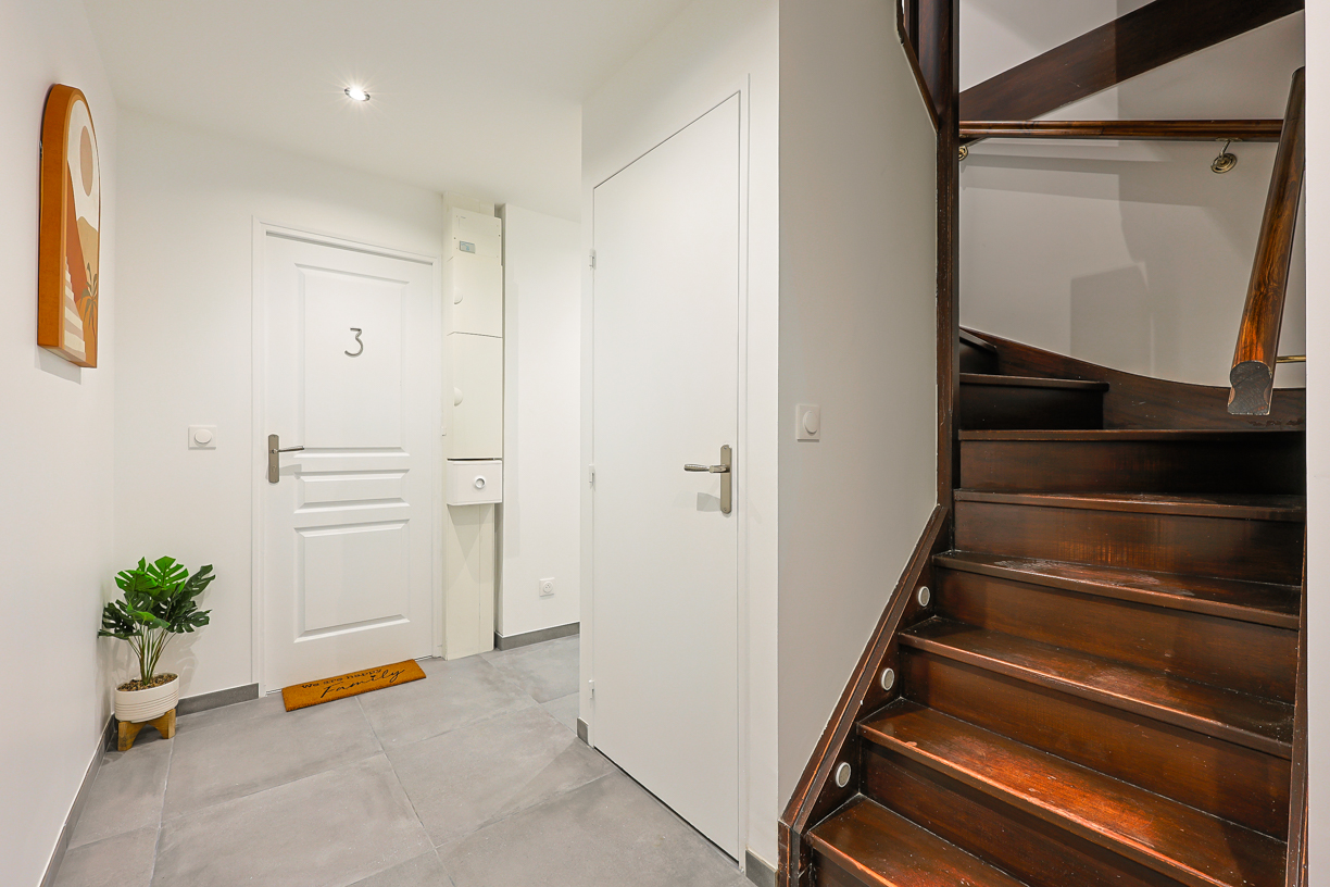 5 Rue des Bouviers, 95800 Cergy, France-25